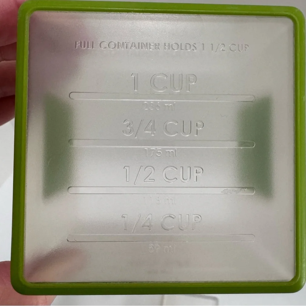 Microplane 3-in-1 Cube Grater Green Fine Ribbon Coarse Blades